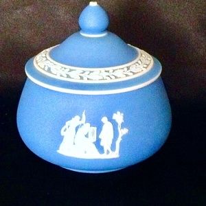 💲SALE💲 Antique Wedgwood Dish with Lid